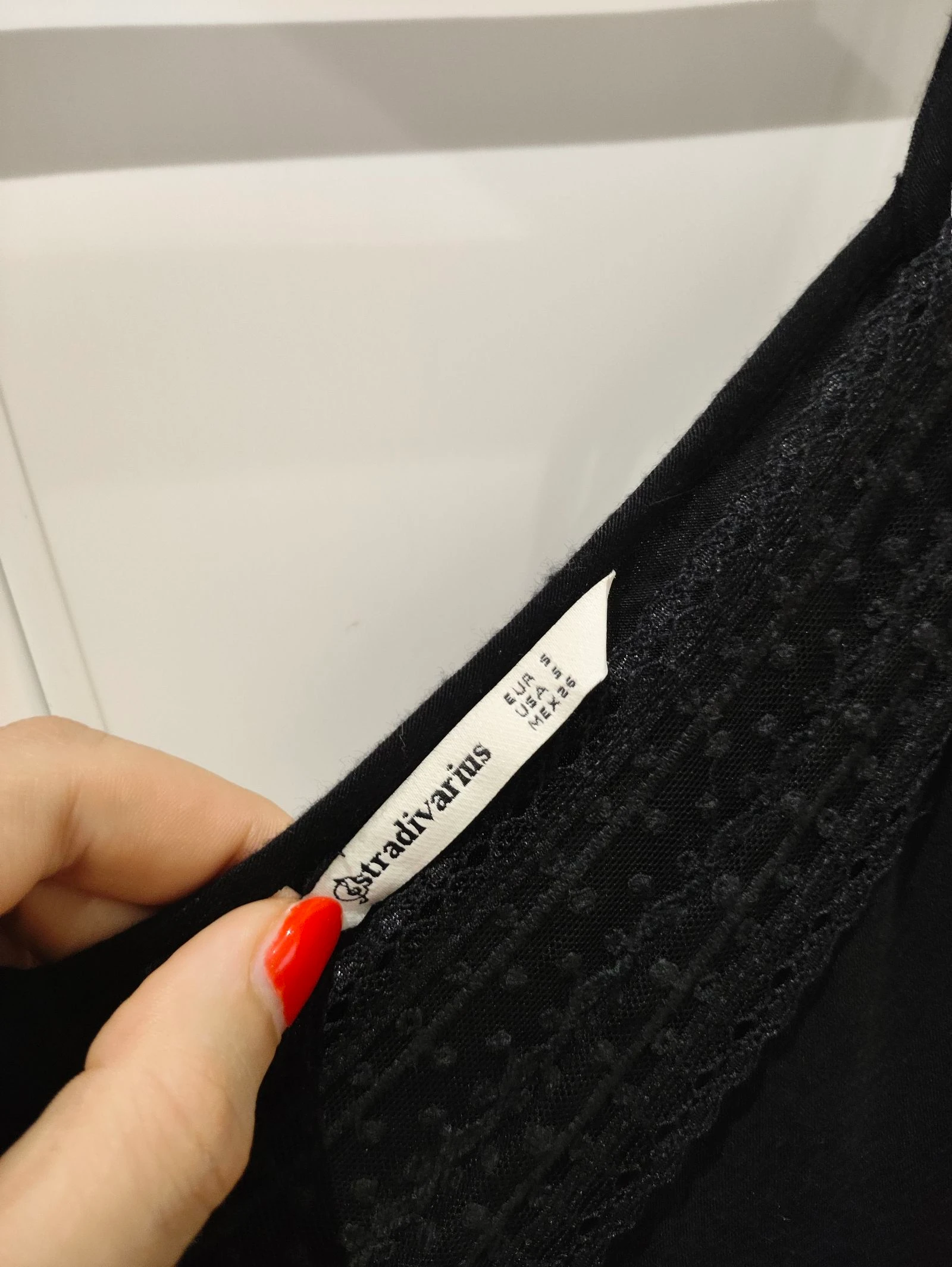 Black chemise-style T-shirt Stradivarius size S – photo 5